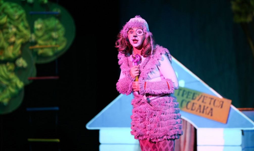 Юлия Высоцкая https://sevtyuz.ru/playbill/plays/show/ne-hochu-byt-sobakoj/