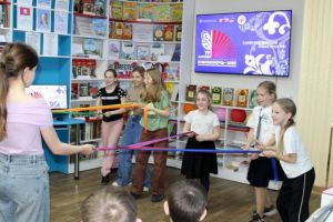 Познавательно-игровая программа «Знакомство с народными играми»