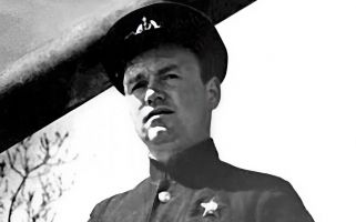 Громить врага, не щадя жизни. Алексей Матюхин