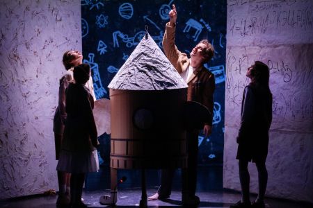 А. Садовникова https://sevtyuz.ru/playbill/plays/show/ciolkovskijput-k-zvezdam/