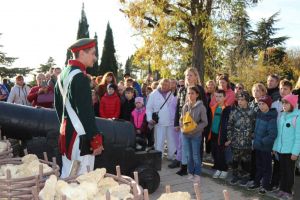 Театрализованная экскурсия «В бою обрели мы славу свою»
