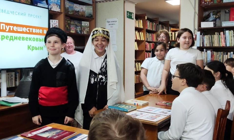 Конюхова Е.Г. https://читающие.дети