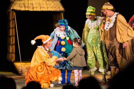 Юлия Выссоцкая https://sevtyuz.ru/playbill/plays/show/buka-i-veselye-gnomy/