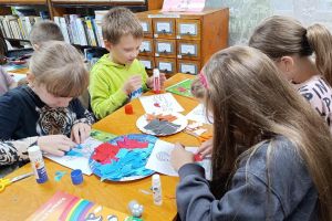 Познавательно-игровая программа «Мир народного творчества»