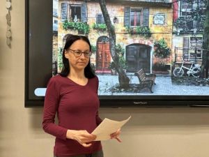 Тематический час «Две эпохи Смольного института»